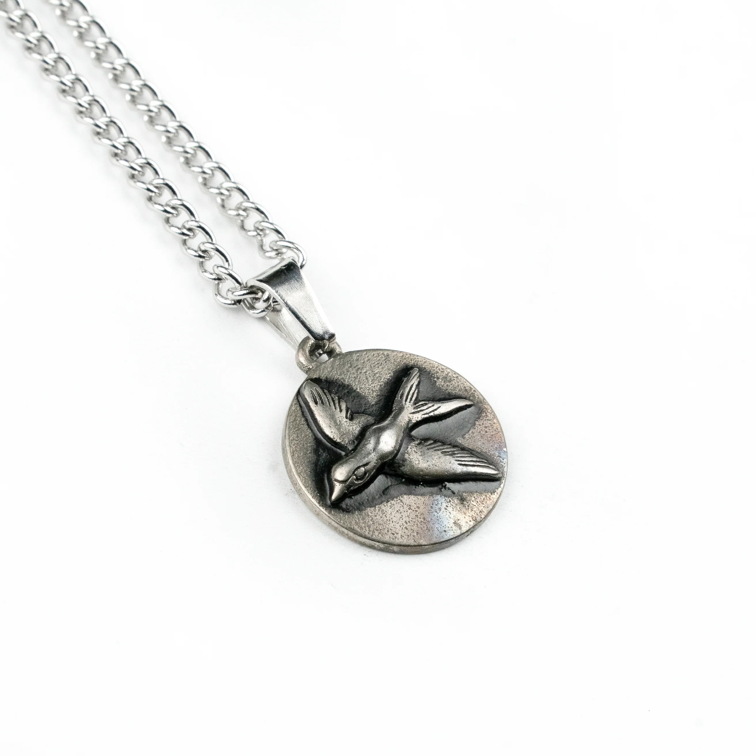 Loyalty Pendant & Chain - Image 4