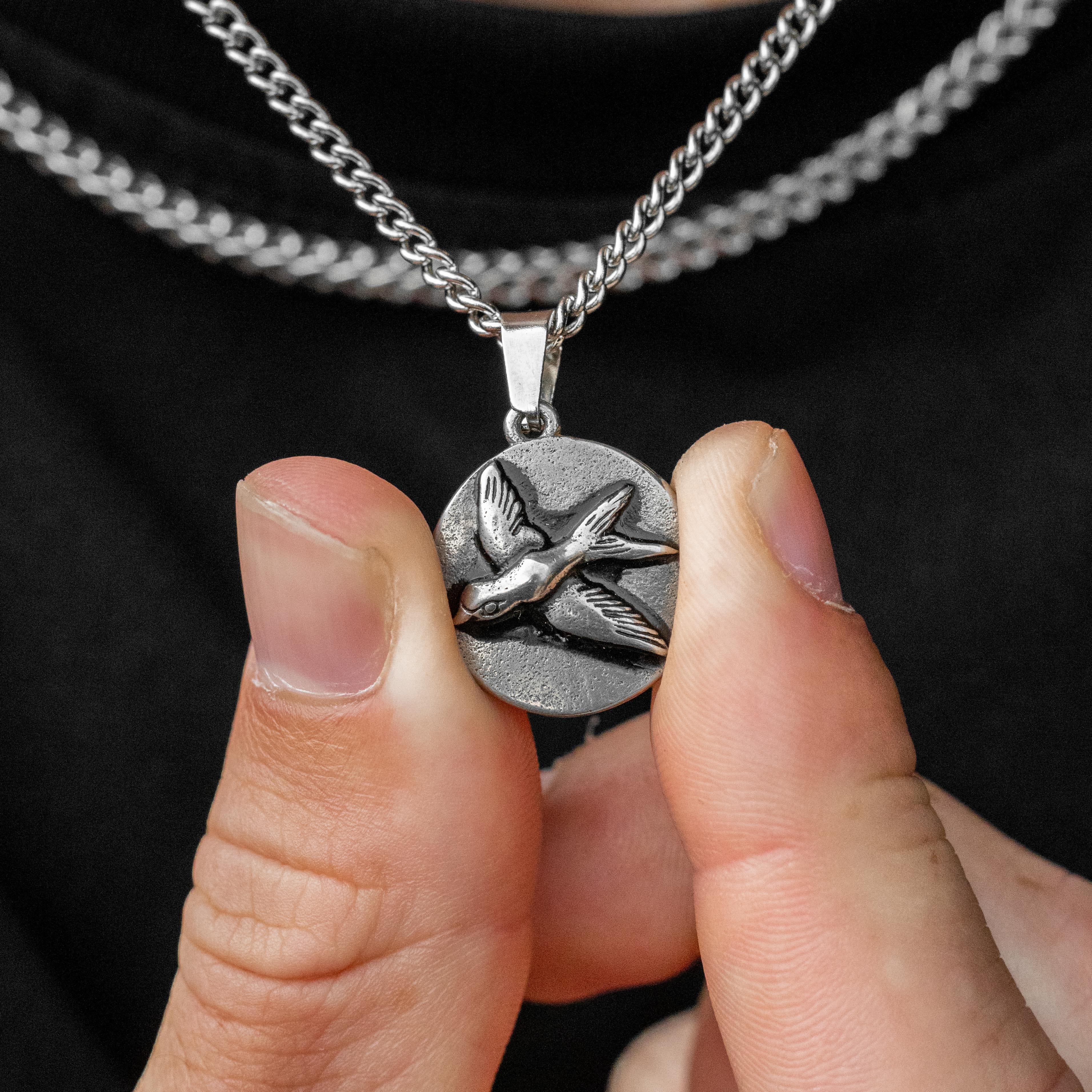 Loyalty Pendant & Chain - Image 9