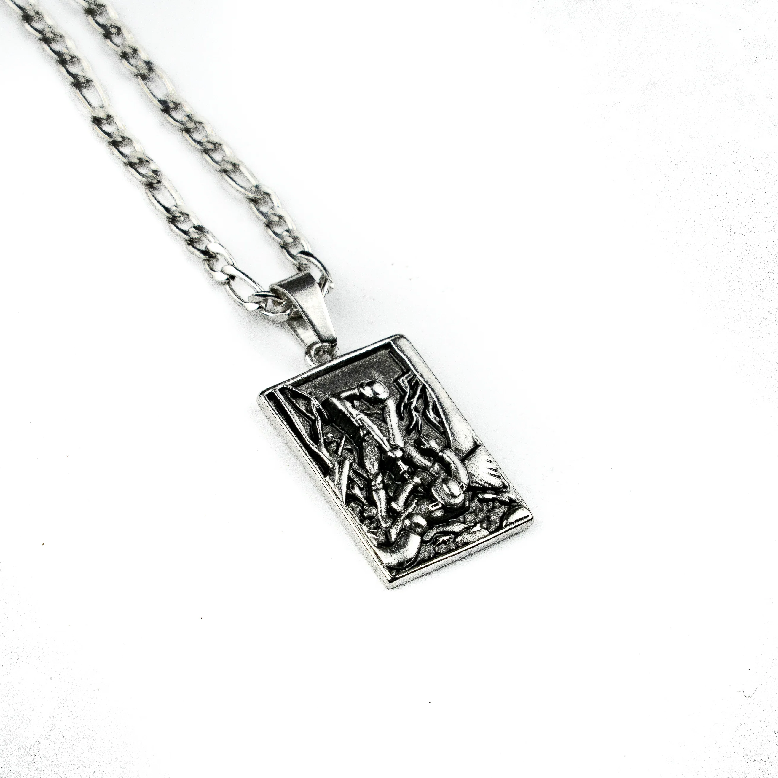 No Retreat Pendant & Chain - Image 6